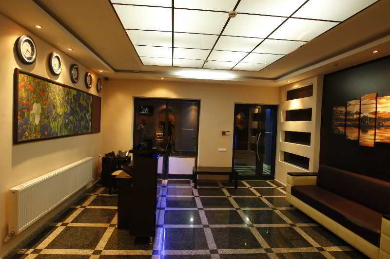 Iris Hotel Kişinev Dış mekan fotoğraf